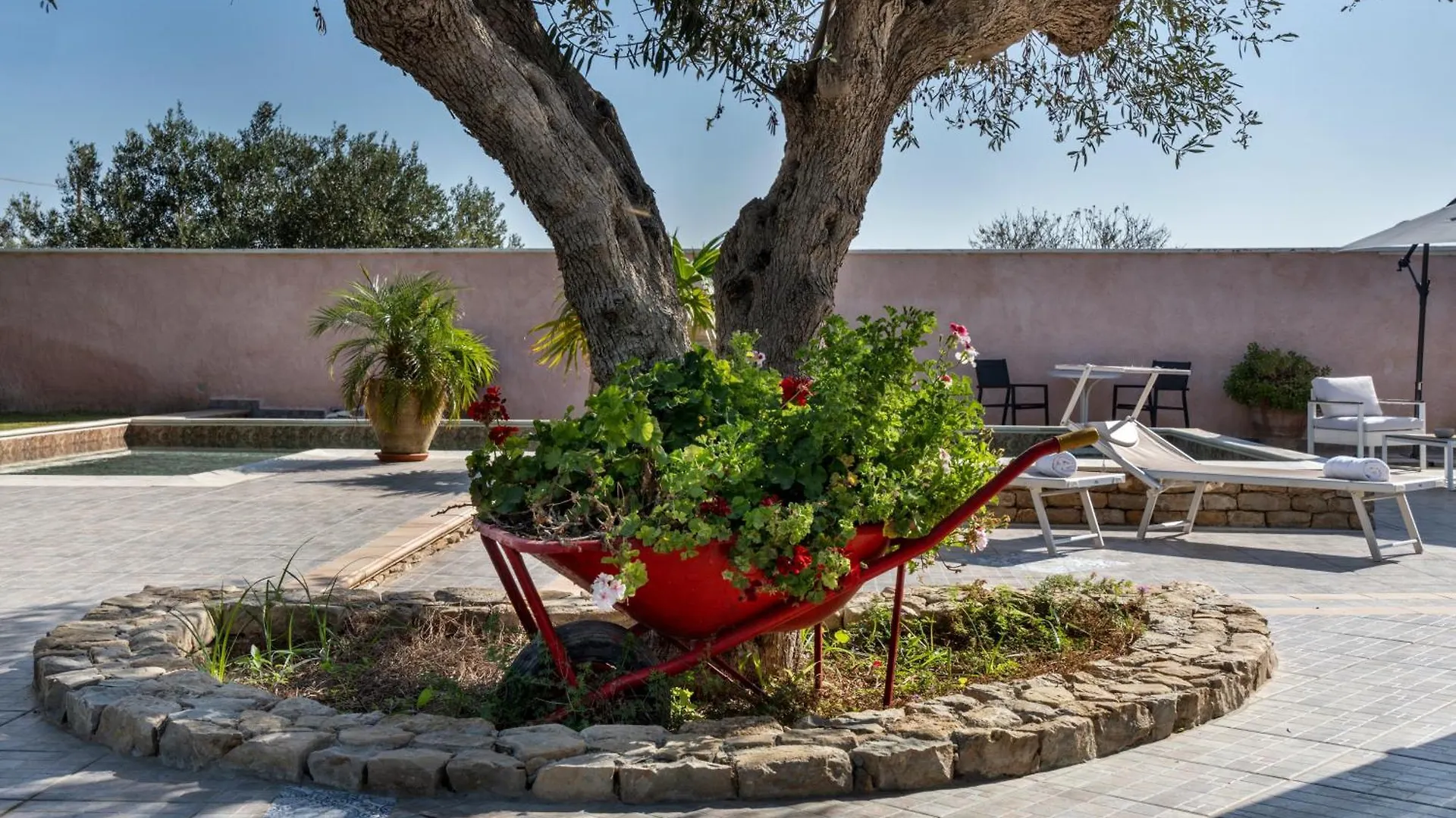 Le Giarre - Villa Con Piscina Privata A Trapani Marausa Italy