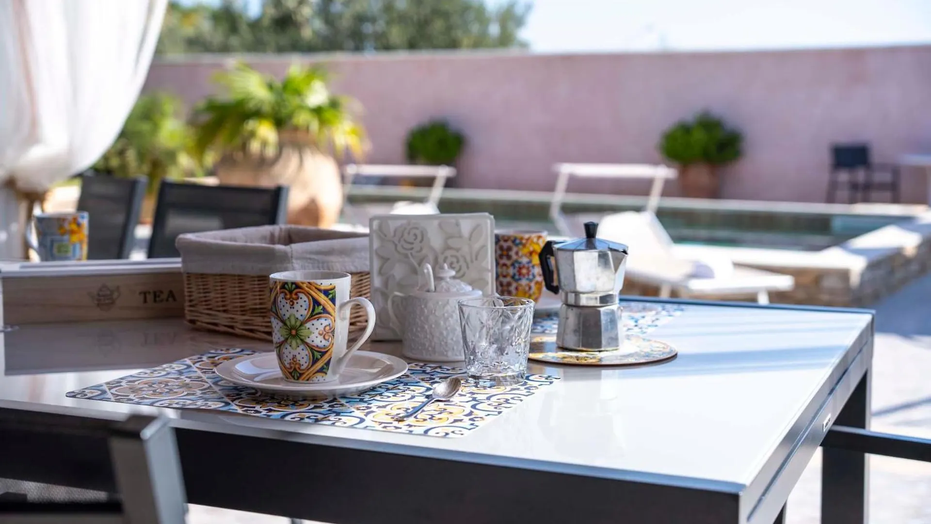 Le Giarre - Villa Con Piscina Privata A Trapani Marausa Italy